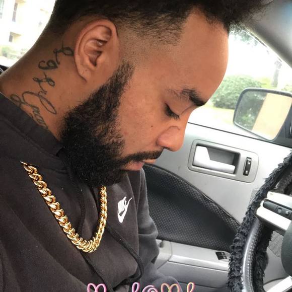 Meet your Posher, Dionicio - Picture 1 of 1